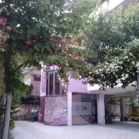 Hotel Deja Tiranë Ngoại thất bức ảnh