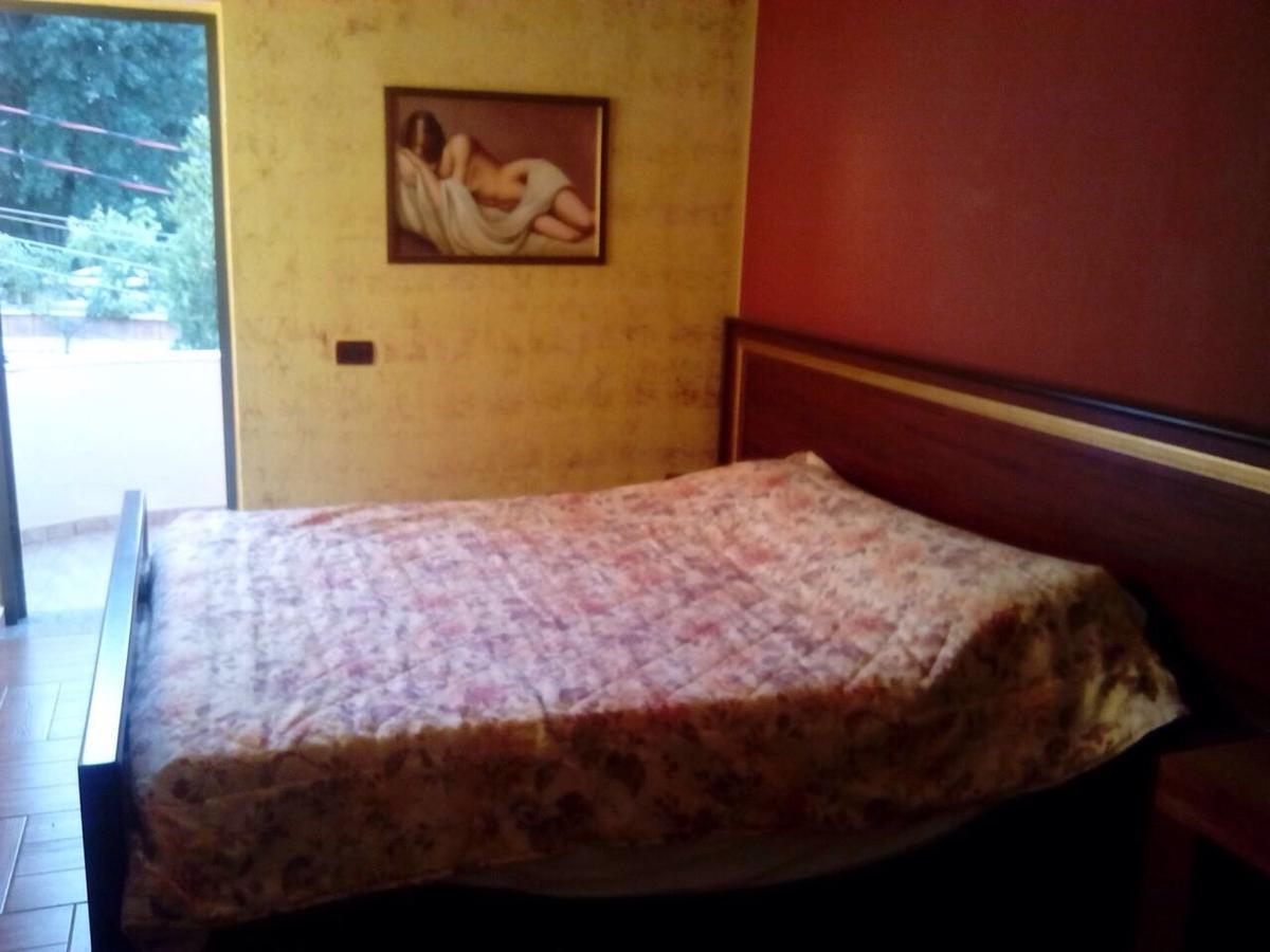 Hotel Deja Tiranë Ngoại thất bức ảnh