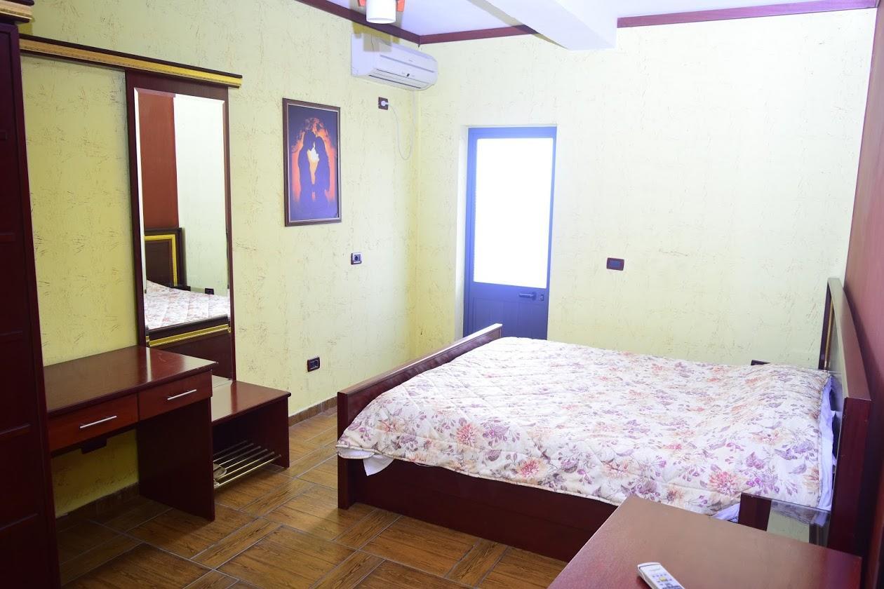 Hotel Deja Tiranë Ngoại thất bức ảnh